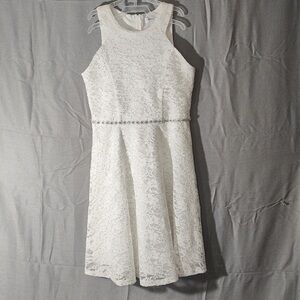 Elegant White Lace Dress